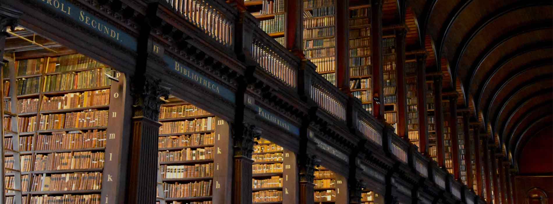 Professor com certificação CELTA livros de inglês